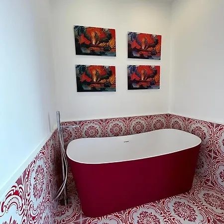 Maison Kalea 2*