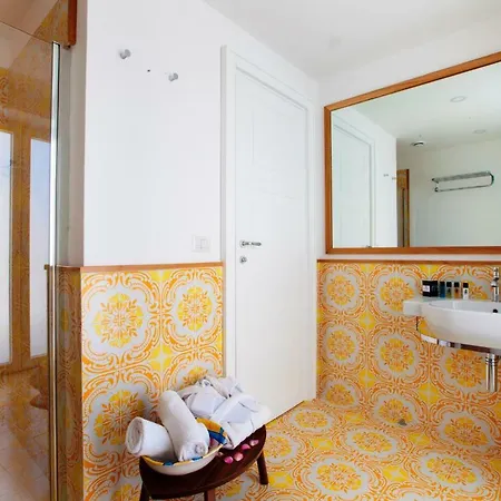 Maison Kalea 2*