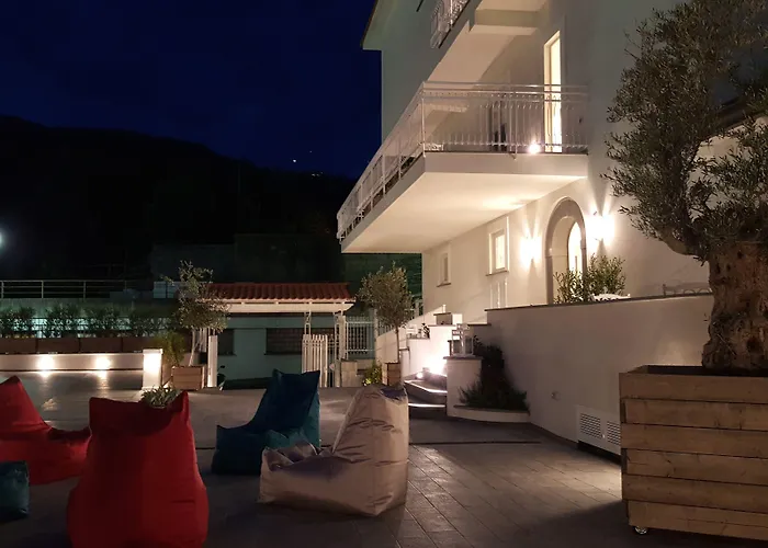 Maison Kalea 4*
